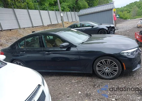 2018 BMW 540I xDrive z USA, uszkodzony, nr VIN WBAJE7C58JG891098